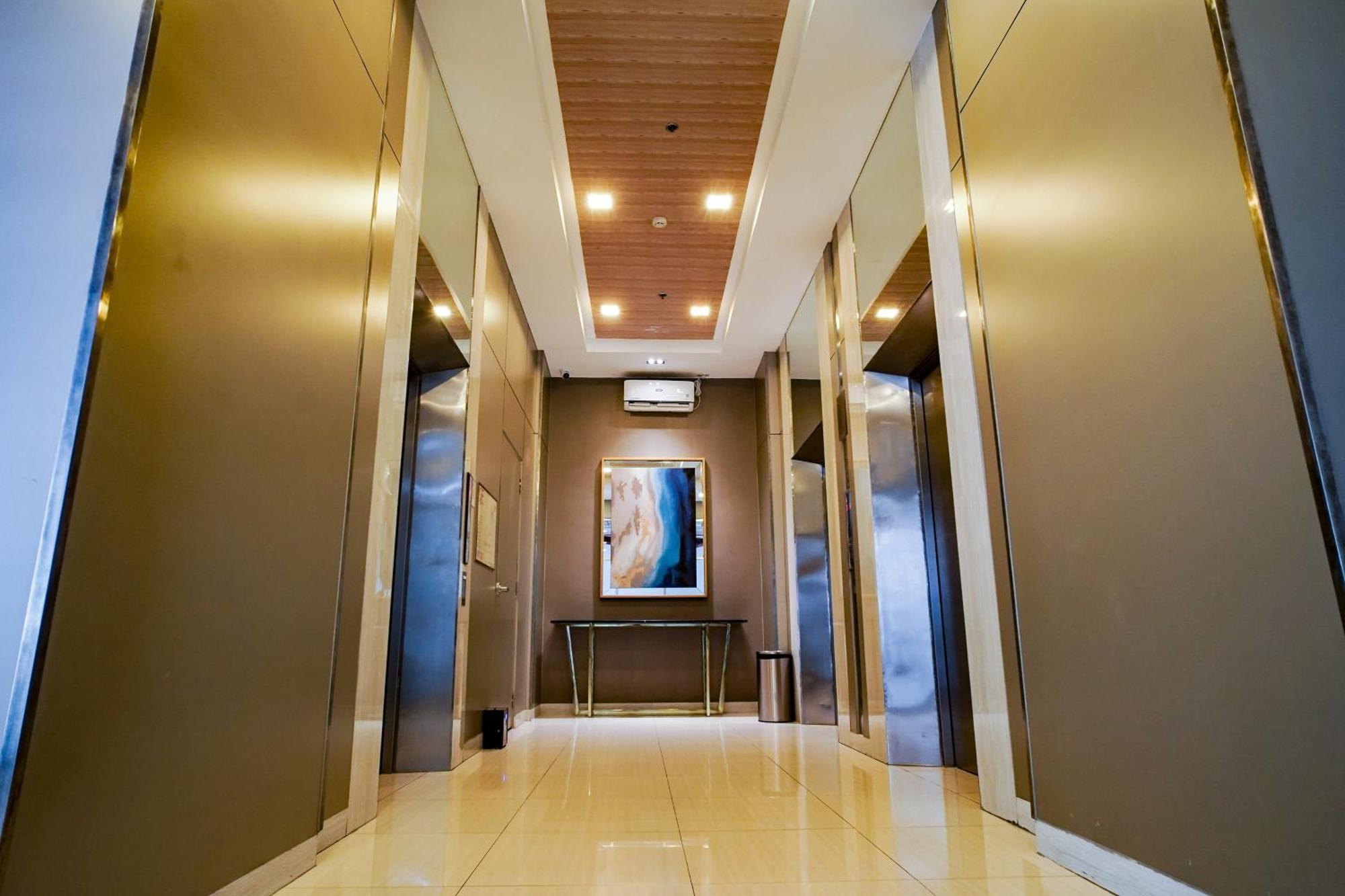 Modern Designed Studio Condo Near Ayala Centrio Cagayan de Oro Exterior foto